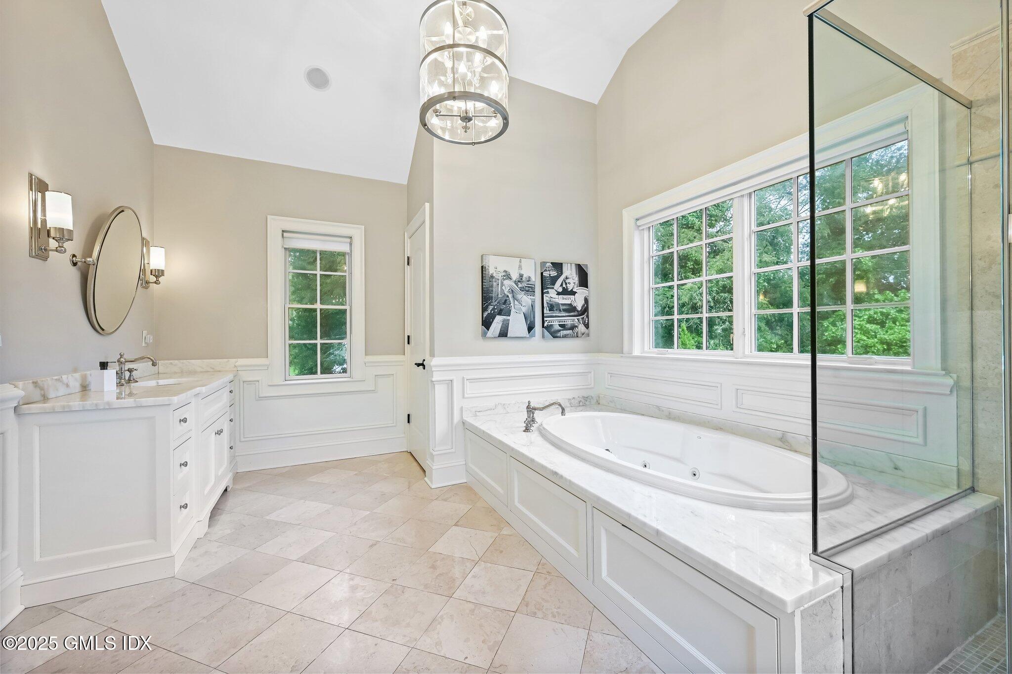 6 Coachlamp Lane Greenwich, CT 06830 - Photo 20 of 30 Primary Bath