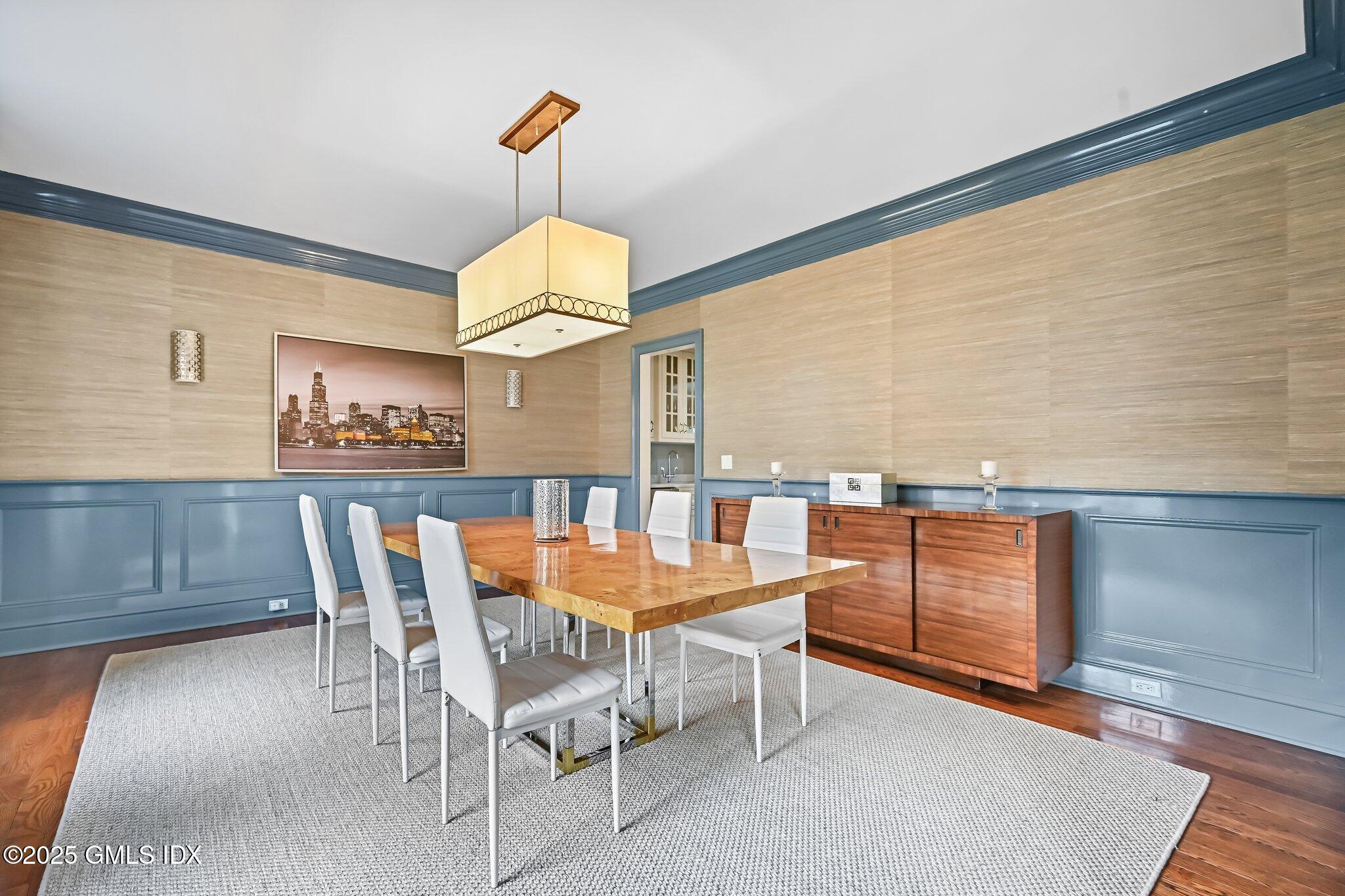 6 Coachlamp Lane Greenwich, CT 06830 - Photo 5 of 30 Dining Room