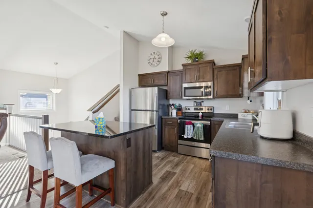 $319,900 | 413 Terning Way, Howard Lake, MN 55349