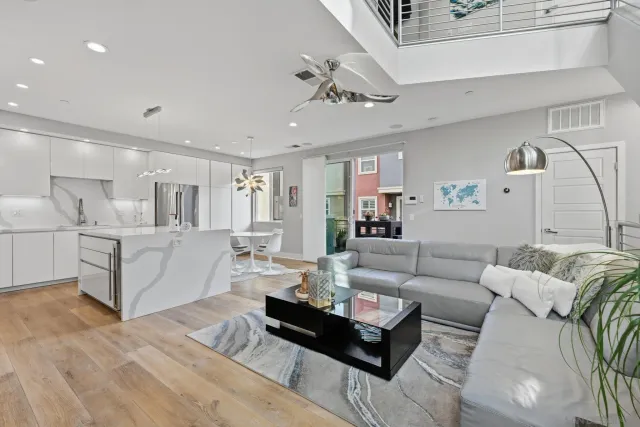 $1,099,000 | 7835 Inception Way, San Diego, CA 92108