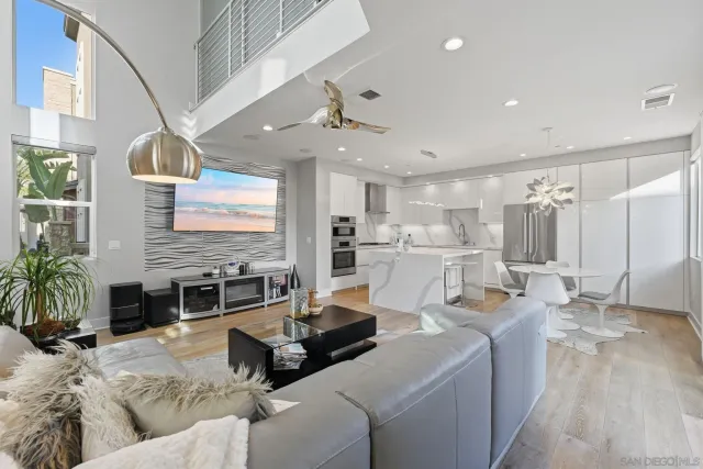 $1,099,000 | 7835 Inception Way, San Diego, CA 92108