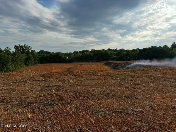 $1,495,000 | East Meeting Street, Dandridge, TN 37725