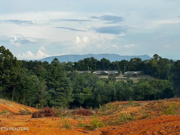 $1,495,000 | East Meeting Street, Dandridge, TN 37725