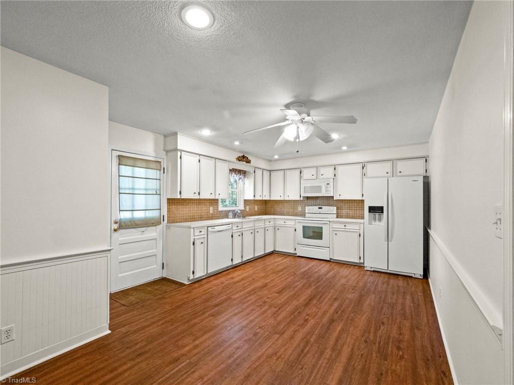 7541 Pine Trail Road Pfafftown, NC 27040 - Photo 7 of 30 Gallery Image 7