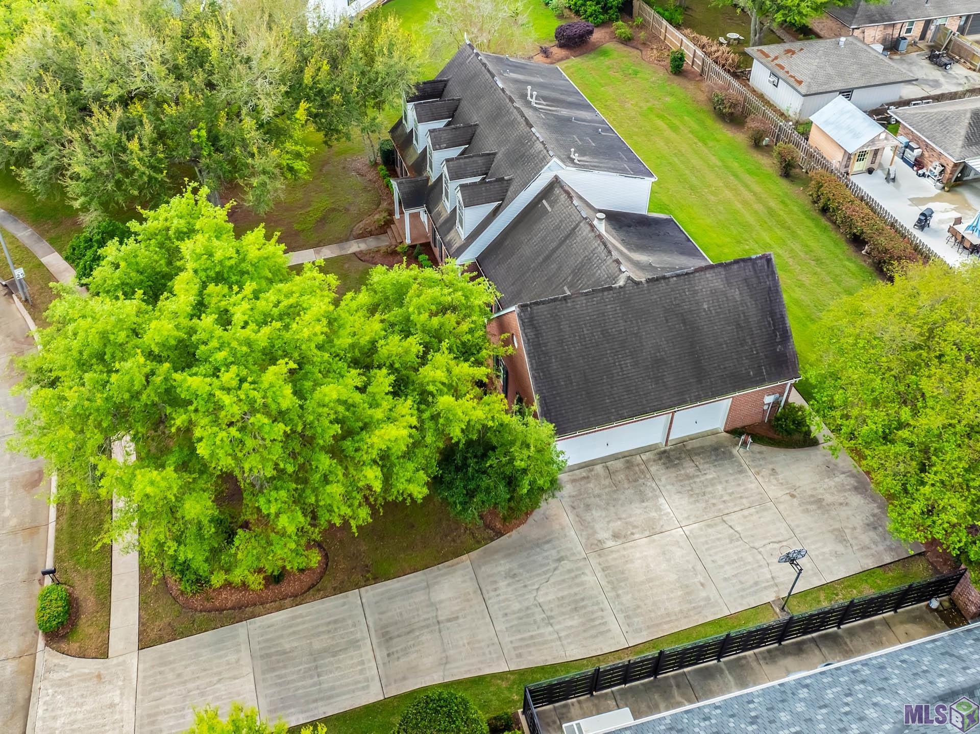 302 Keystone Loop Houma, LA 70360 - Photo 3 of 30