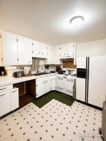 $85,000 | 47 Frisbie Avenue, Battle Creek, MI 49037