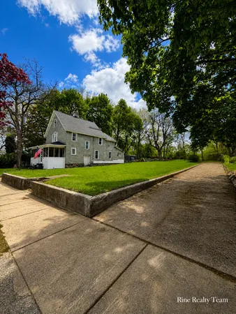 $85,000 | 47 Frisbie Avenue, Battle Creek, MI 49037