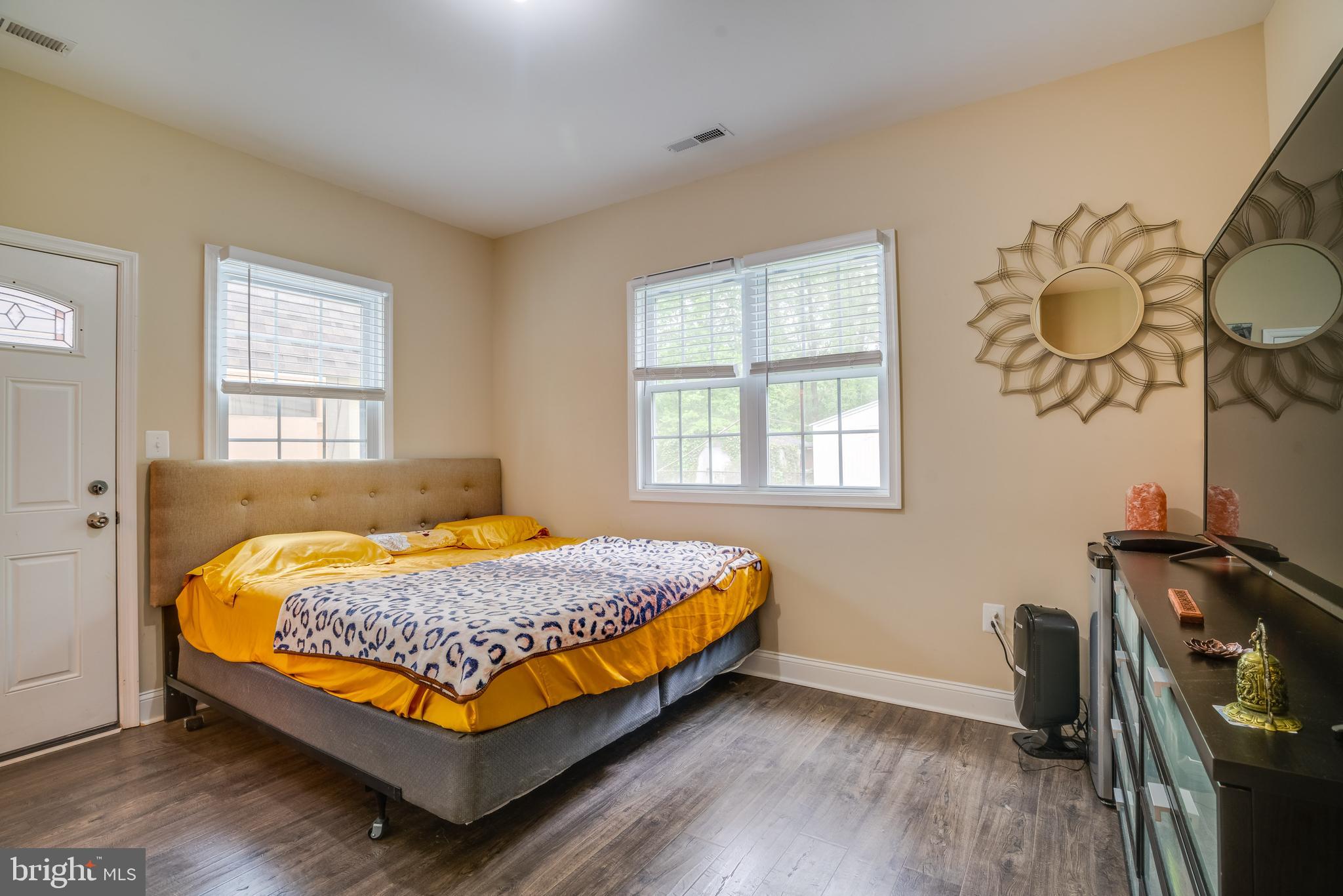 7122 Oak Ridge Road Falls Church, VA 22042 - Photo 22 of 38