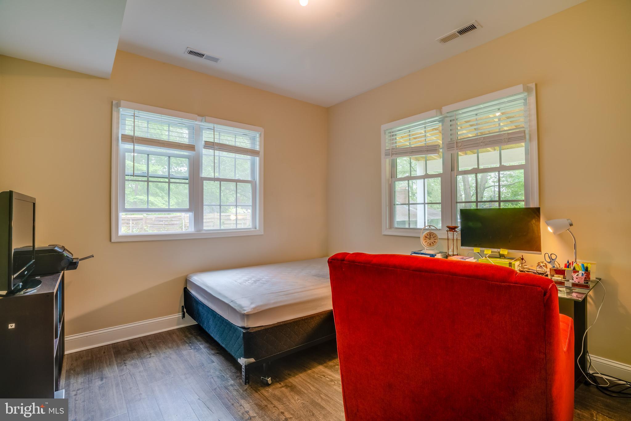 7122 Oak Ridge Road Falls Church, VA 22042 - Photo 26 of 38