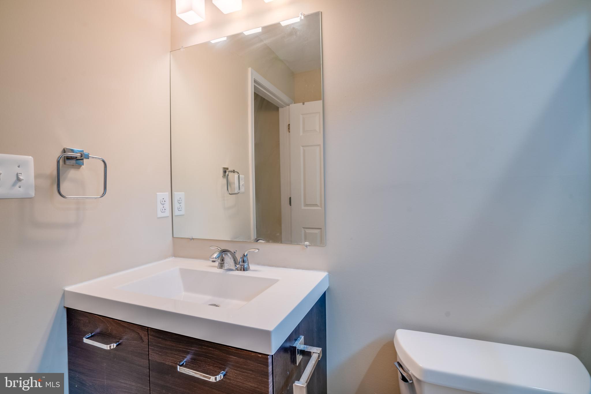 7122 Oak Ridge Road Falls Church, VA 22042 - Photo 34 of 38