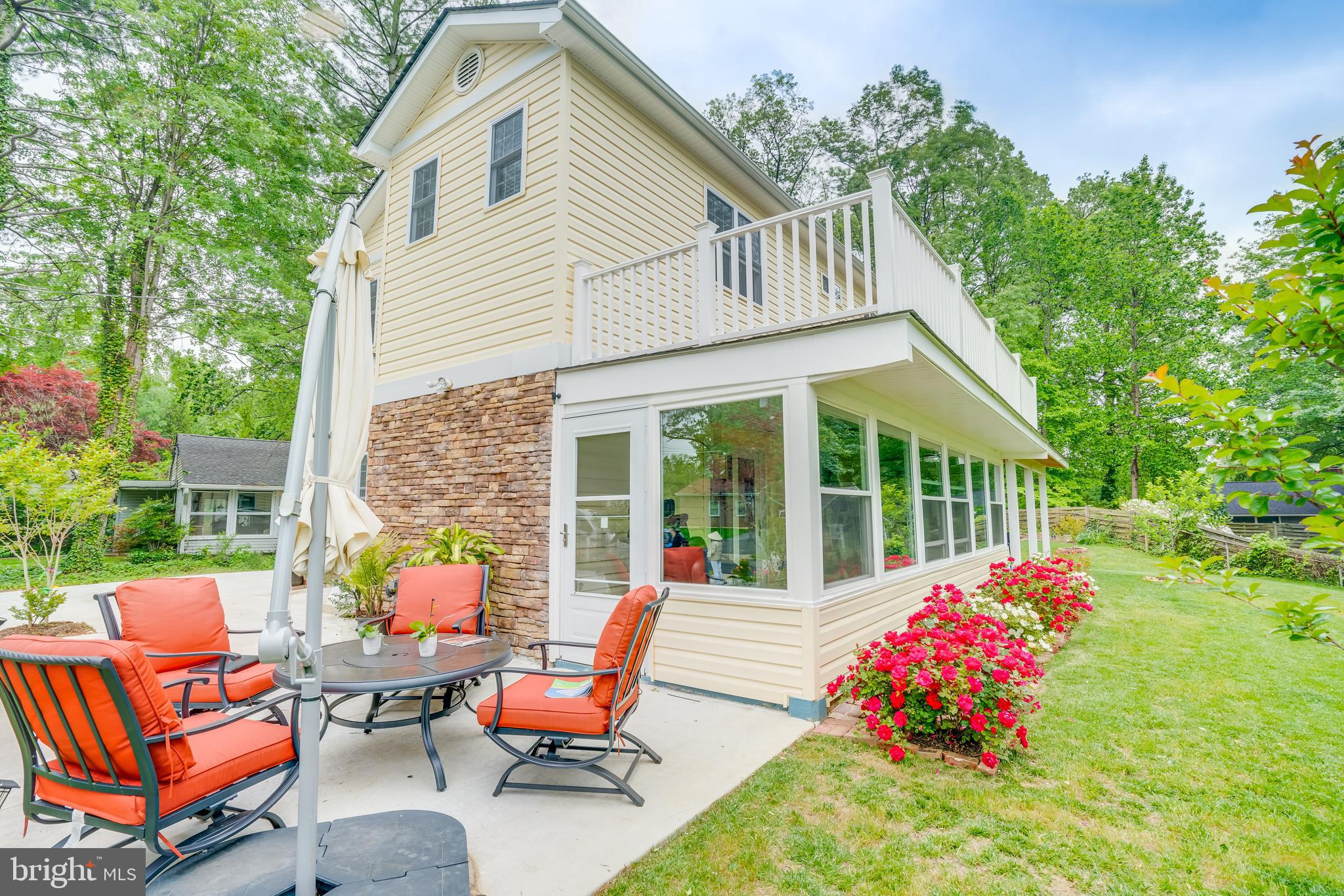 7122 Oak Ridge Road Falls Church, VA 22042 - Photo 7 of 38