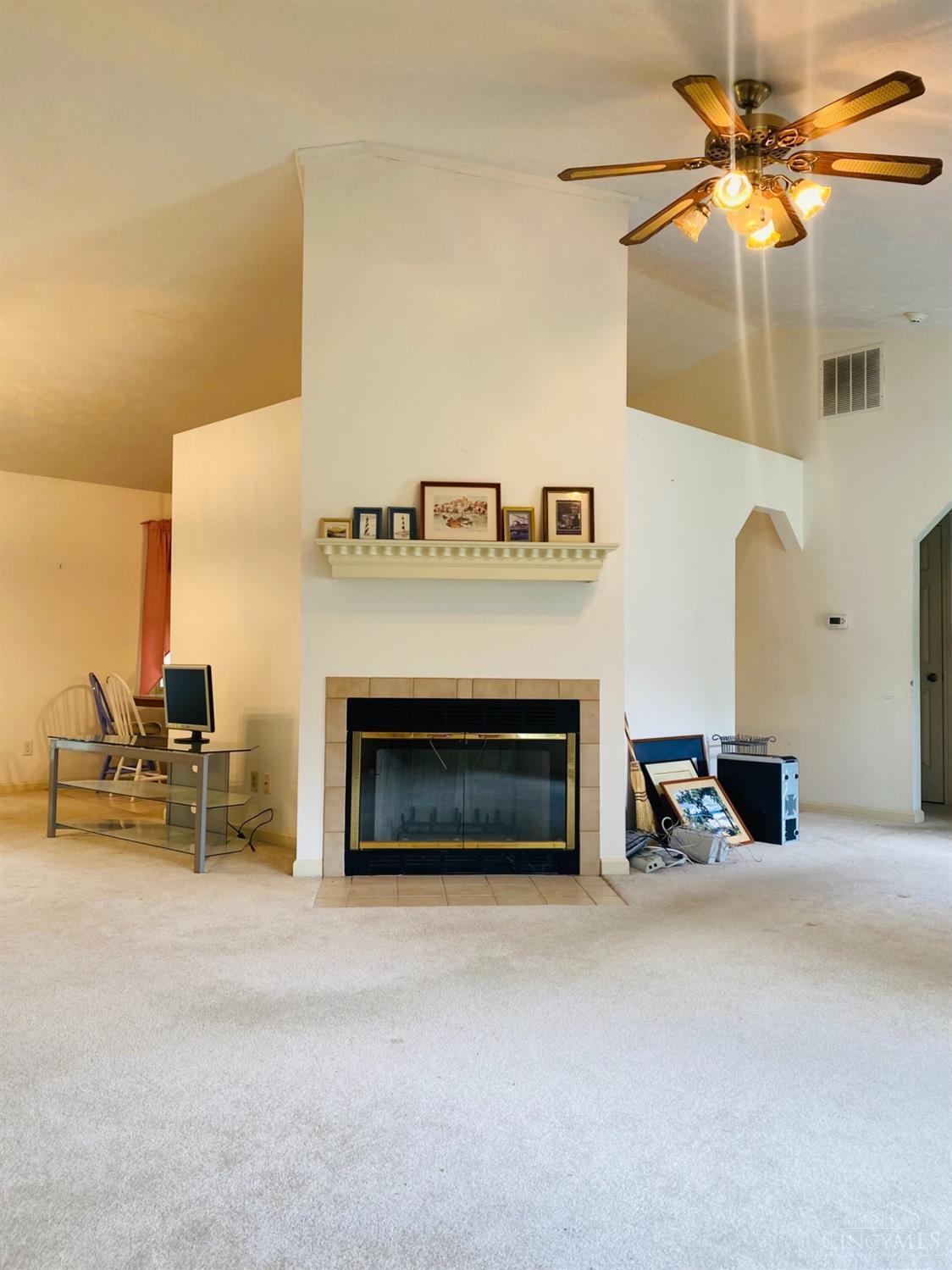 5018 Rosedale Road Middletown, OH 45042 - Photo 2 of 20 Gallery Image 2