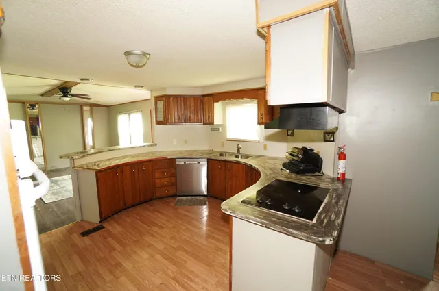 $649,900 | 2840-2830 Robinson Crk Road, Morristown, TN 37813