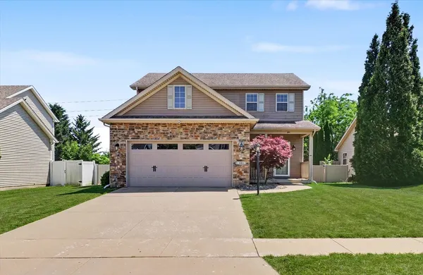 $343,000 | 401 Trefoil Street, Savoy, IL 61874