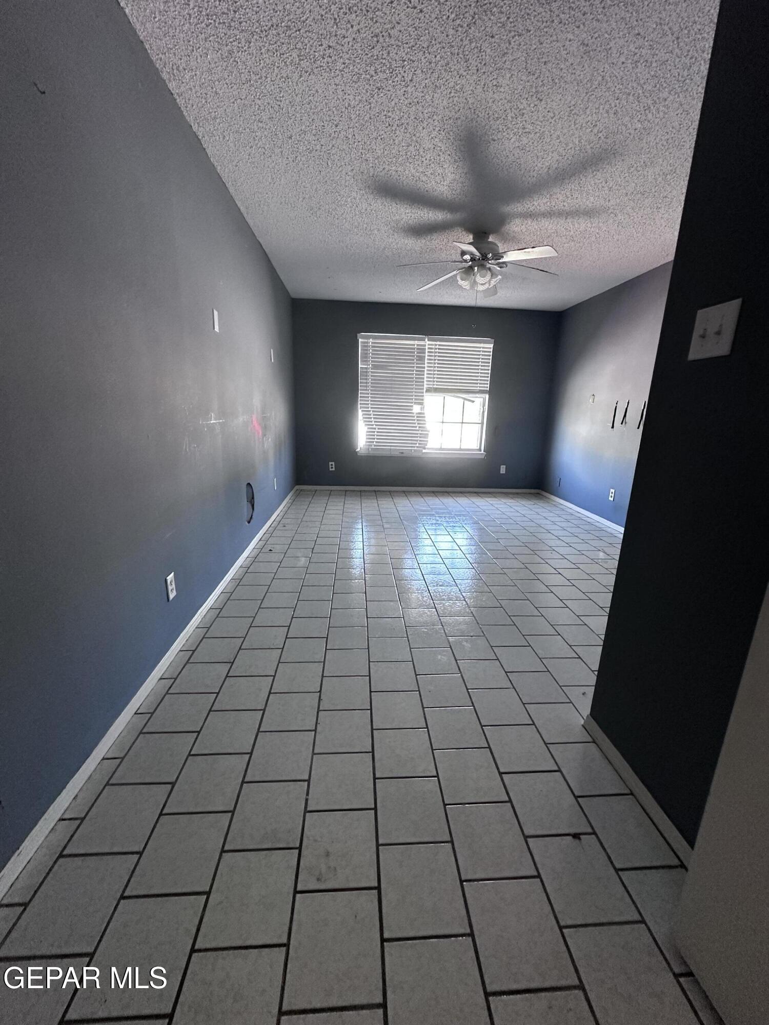 404 East Hague Road El Paso, TX 79902 - Photo 6 of 22 IMG_3876