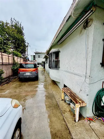 a car parked in front of a house