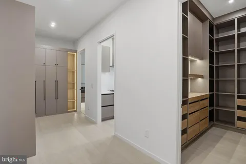 $3,388,888 | 9408 Old Courthouse Road, Vienna, VA 22182