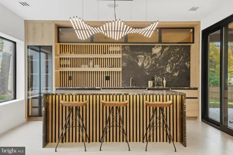 $3,388,888 | 9408 Old Courthouse Road, Vienna, VA 22182