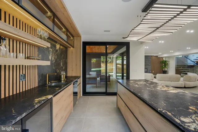 $3,388,888 | 9408 Old Courthouse Road, Vienna, VA 22182