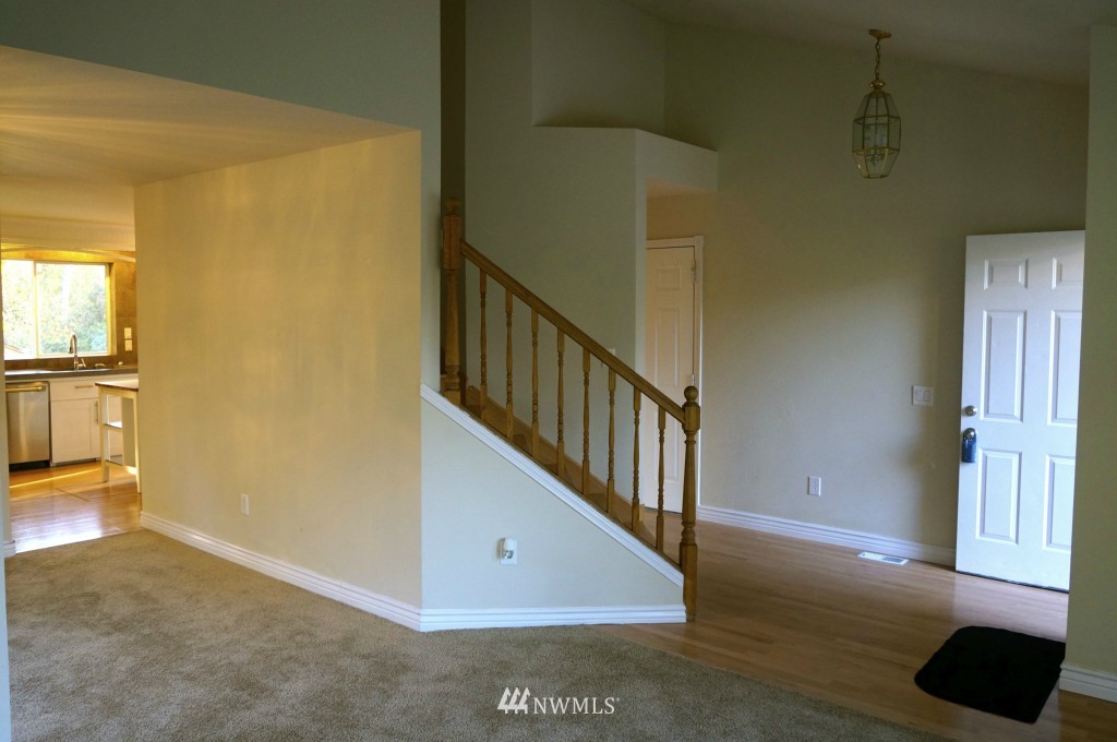 9533 South 192nd Street Renton, WA 98055 - Photo 12 of 25