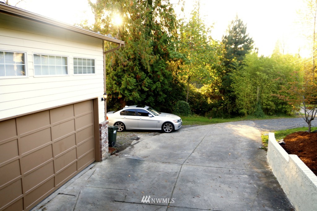 9533 South 192nd Street Renton, WA 98055 - Photo 7 of 25