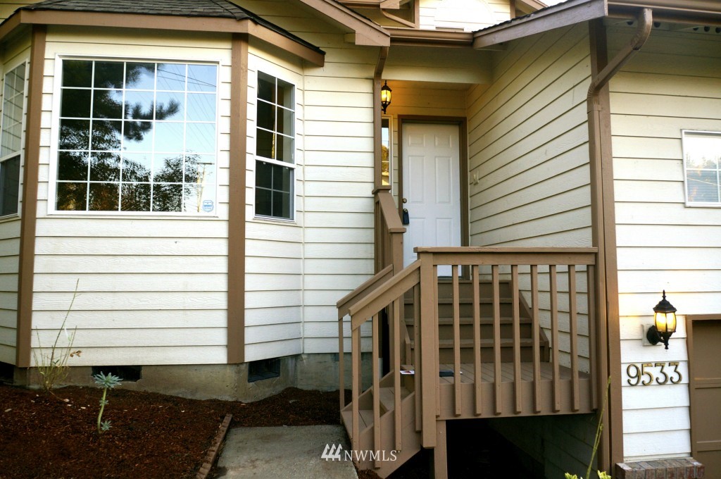 9533 South 192nd Street Renton, WA 98055 - Photo 8 of 25