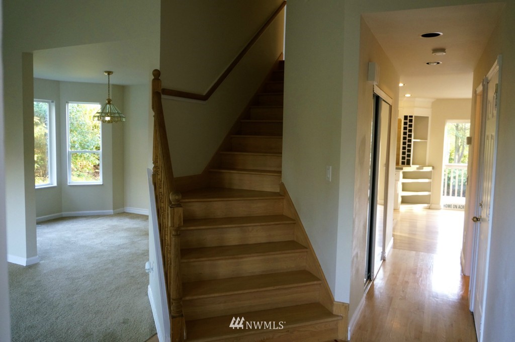 9533 South 192nd Street Renton, WA 98055 - Photo 9 of 25