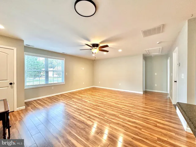 $2,399 | 1217 Somerset Road, Severn, MD 21144