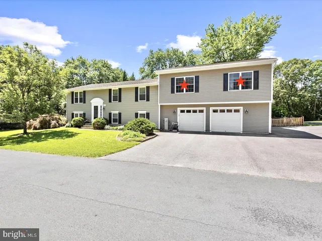 $2,399 | 1217 Somerset Road, Severn, MD 21144