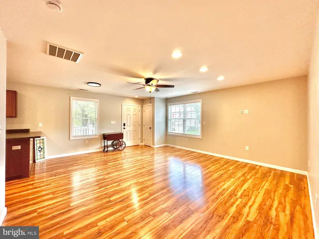 $2,399 | 1217 Somerset Road, Severn, MD 21144