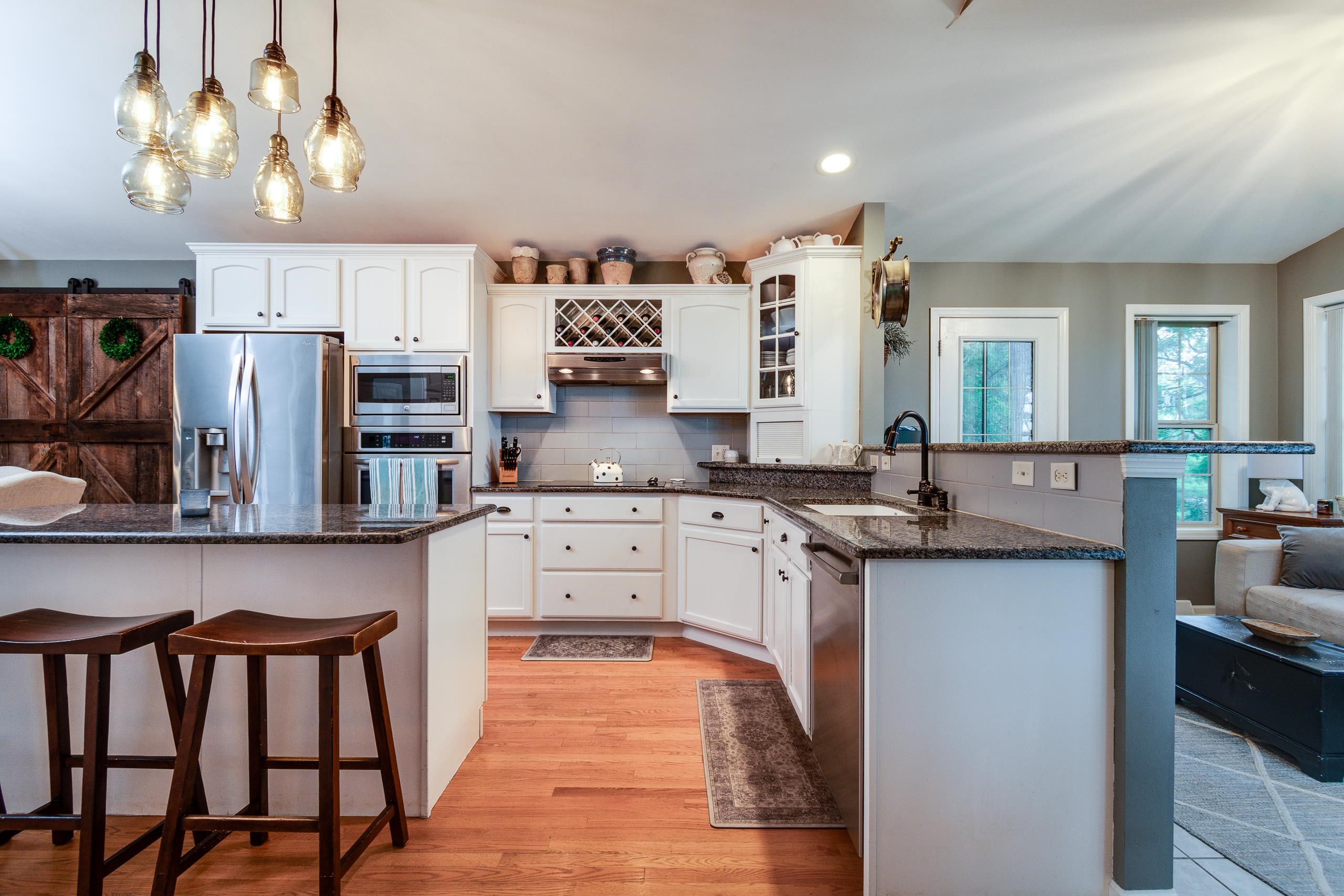 2001 Timber Lake Road Oregon, WI 53575 - Photo 5 of 82