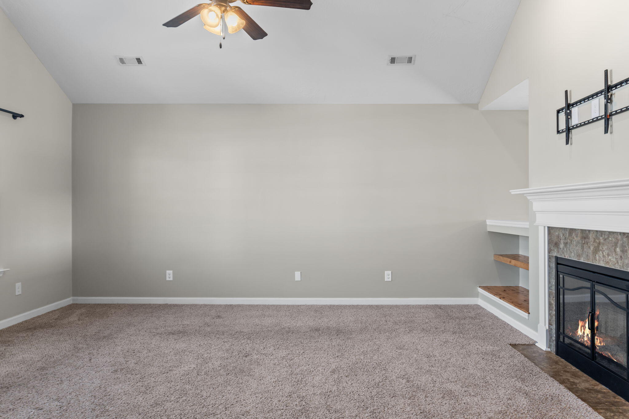 820 Watermark Drive Evans, GA 30809 - Photo 5 of 23 IMG_0412