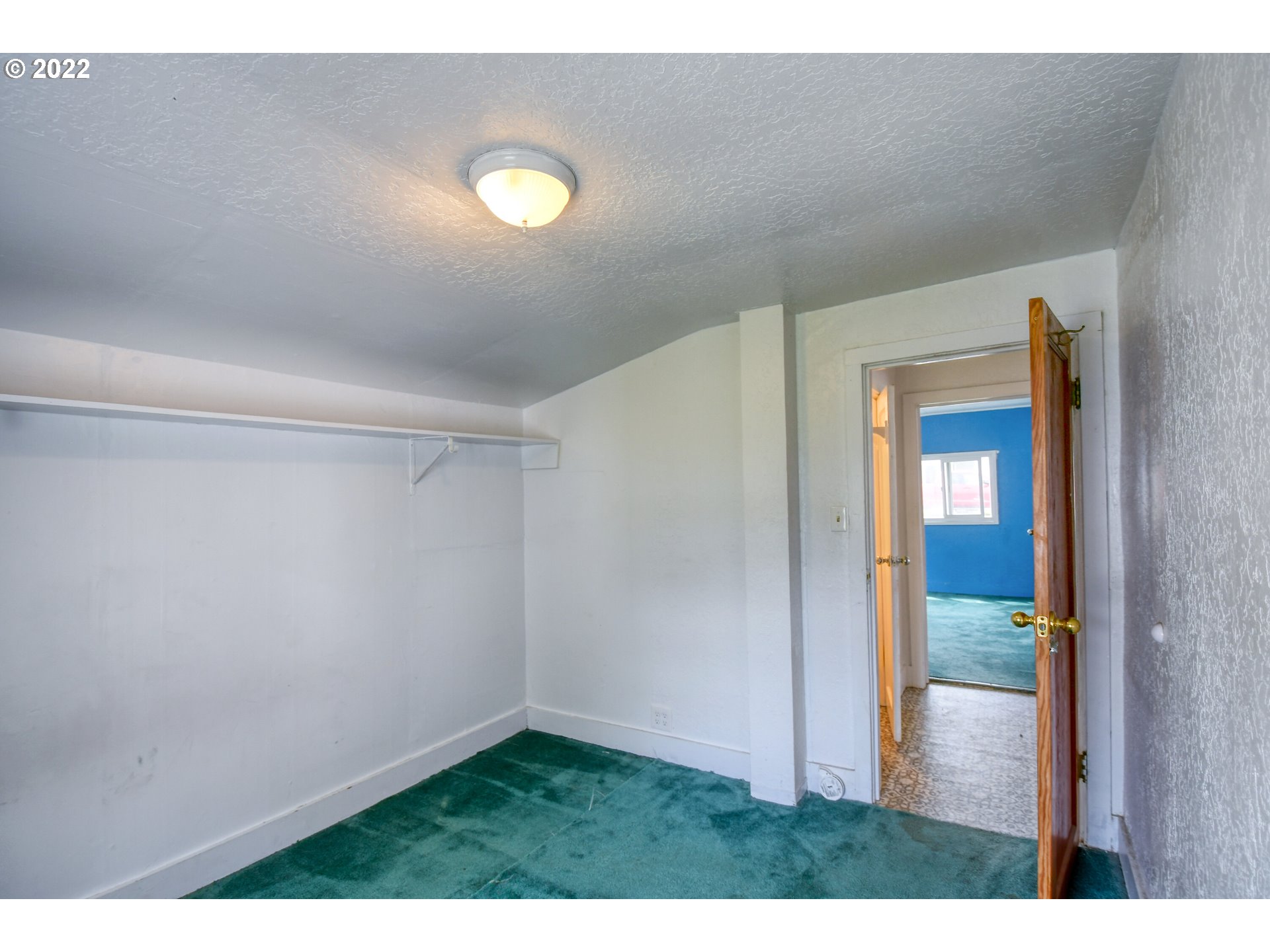 211 West Arch Street Union, OR 97883 - Photo 20 of 32 a view of an empty room