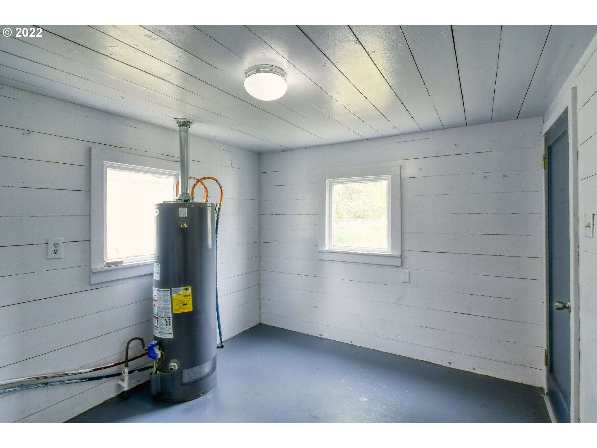 211 West Arch Street Union, OR 97883 - Photo 21 of 32 a view of an entryway