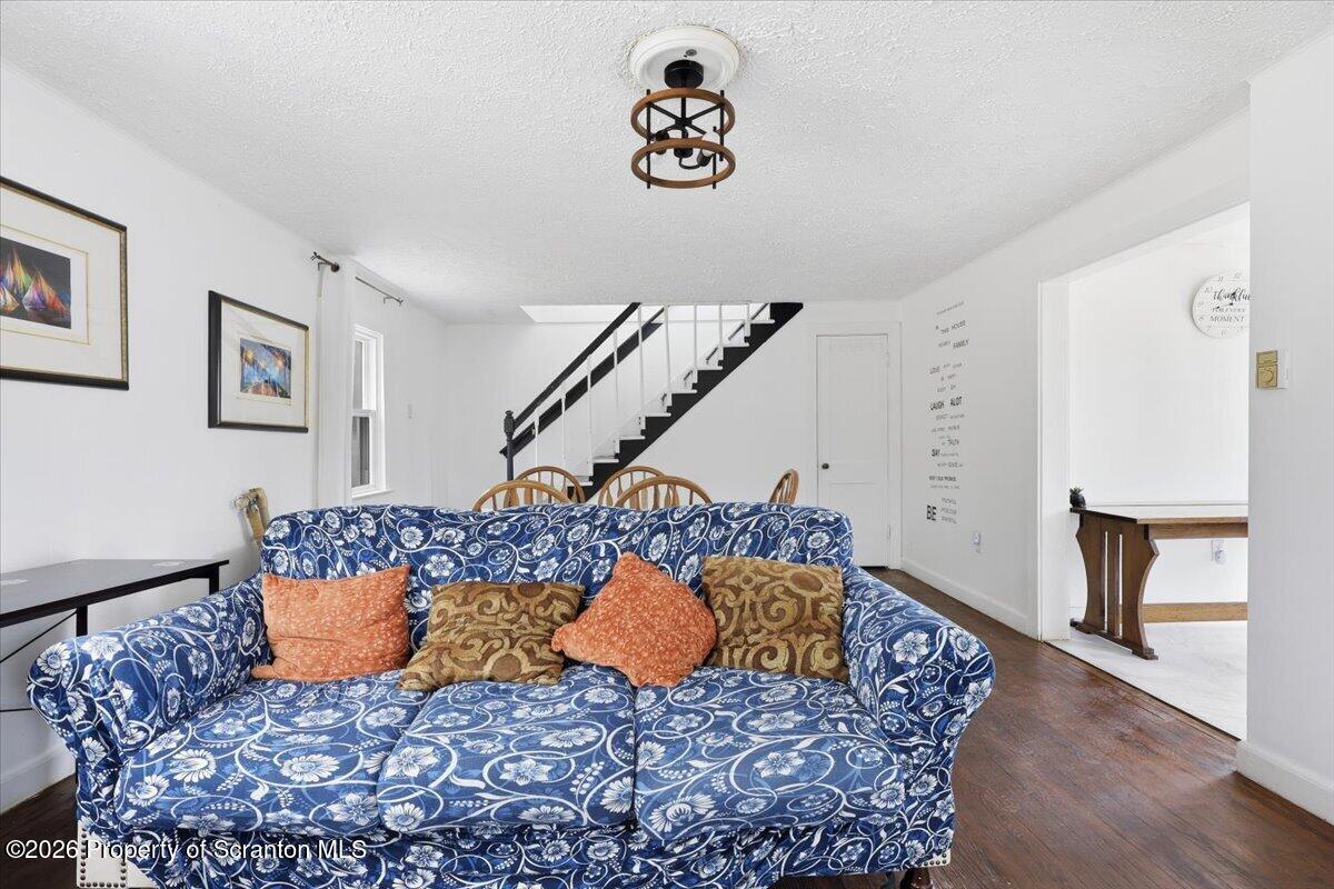 22 Quay Avenue Mount Pocono, PA 18344 - Photo 12 of 62 a living room with furniture rug and wooden floor