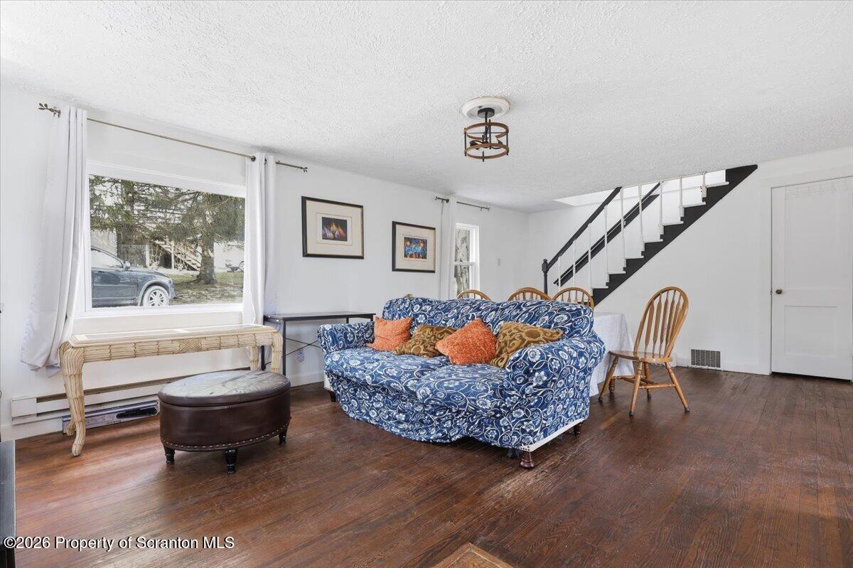 22 Quay Avenue Mount Pocono, PA 18344 - Photo 25 of 62 a living room with furniture a rug and a window