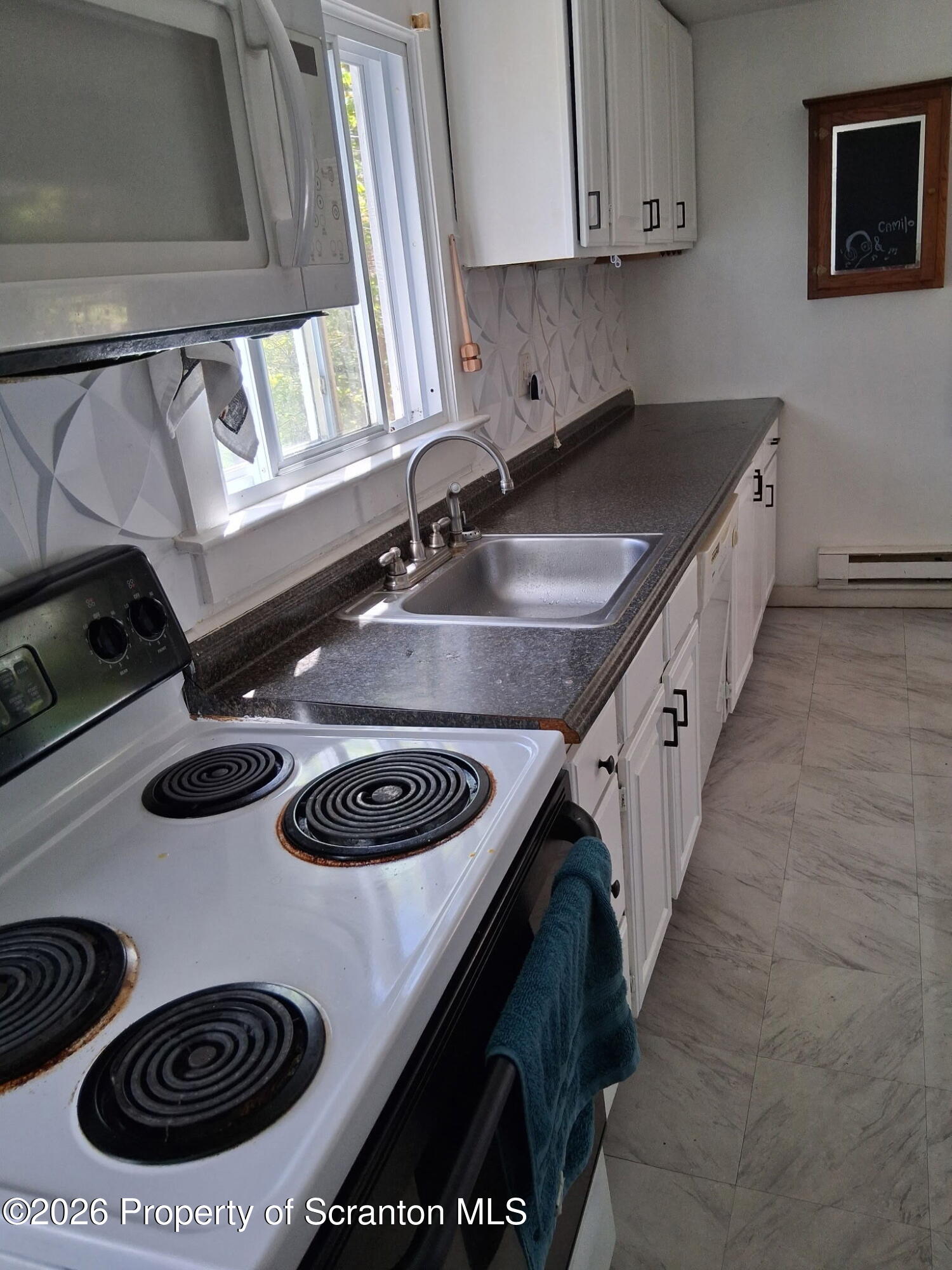 22 Quay Avenue Mount Pocono, PA 18344 - Photo 26 of 66 1000454419