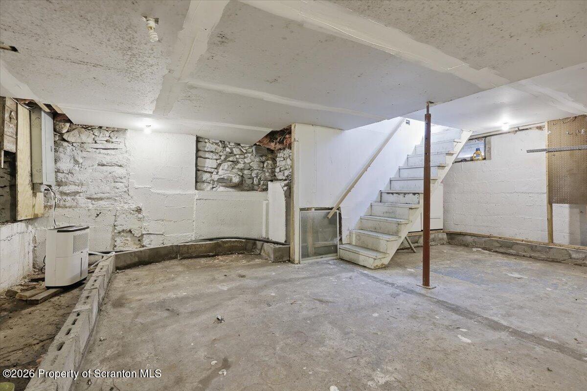22 Quay Avenue Mount Pocono, PA 18344 - Photo 42 of 62 Basement