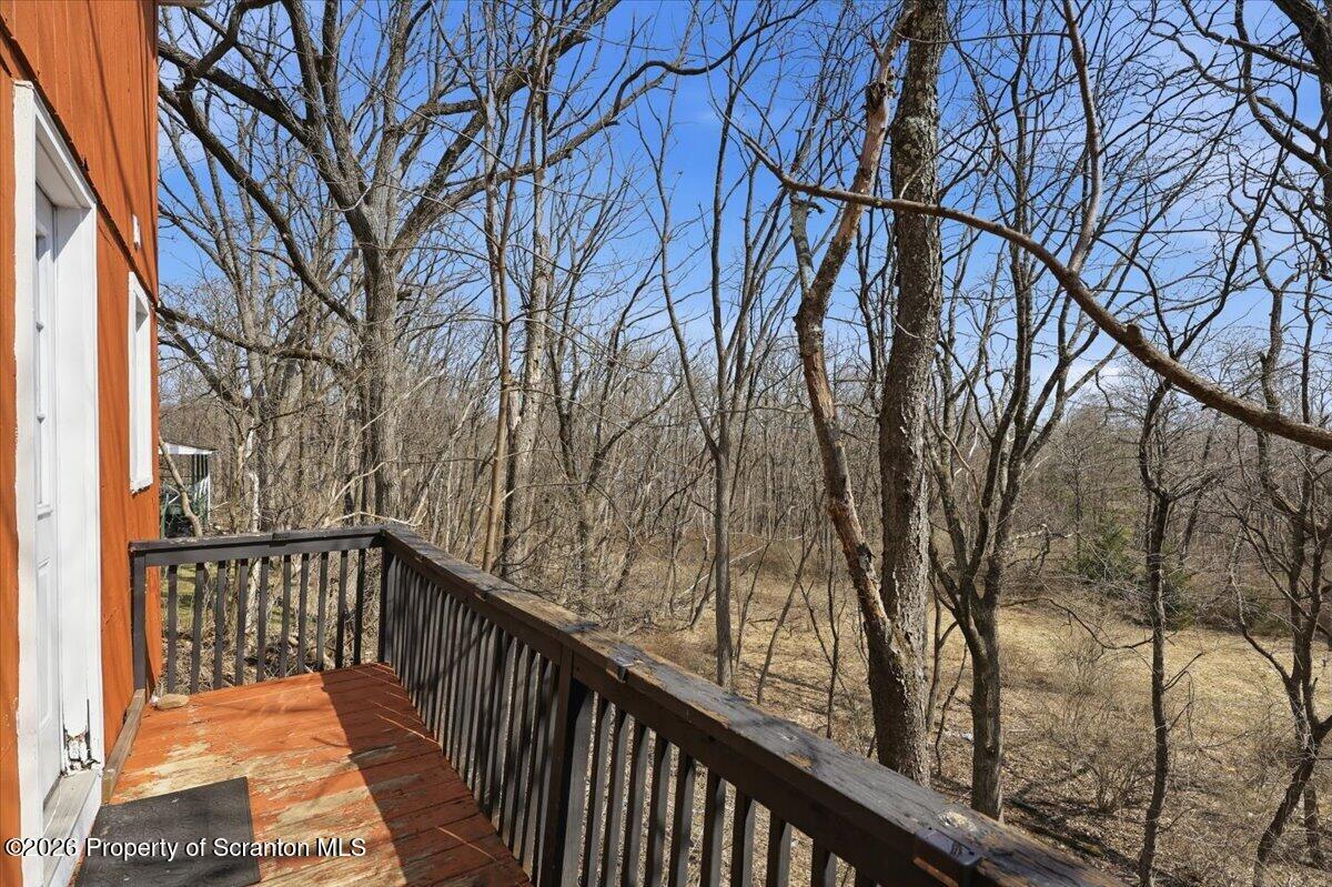 22 Quay Avenue Mount Pocono, PA 18344 - Photo 48 of 62 Outside