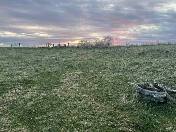 $750,000 | 525 East 150 South, Burley, ID 83318