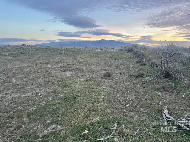 $750,000 | 525 East 150 South, Burley, ID 83318