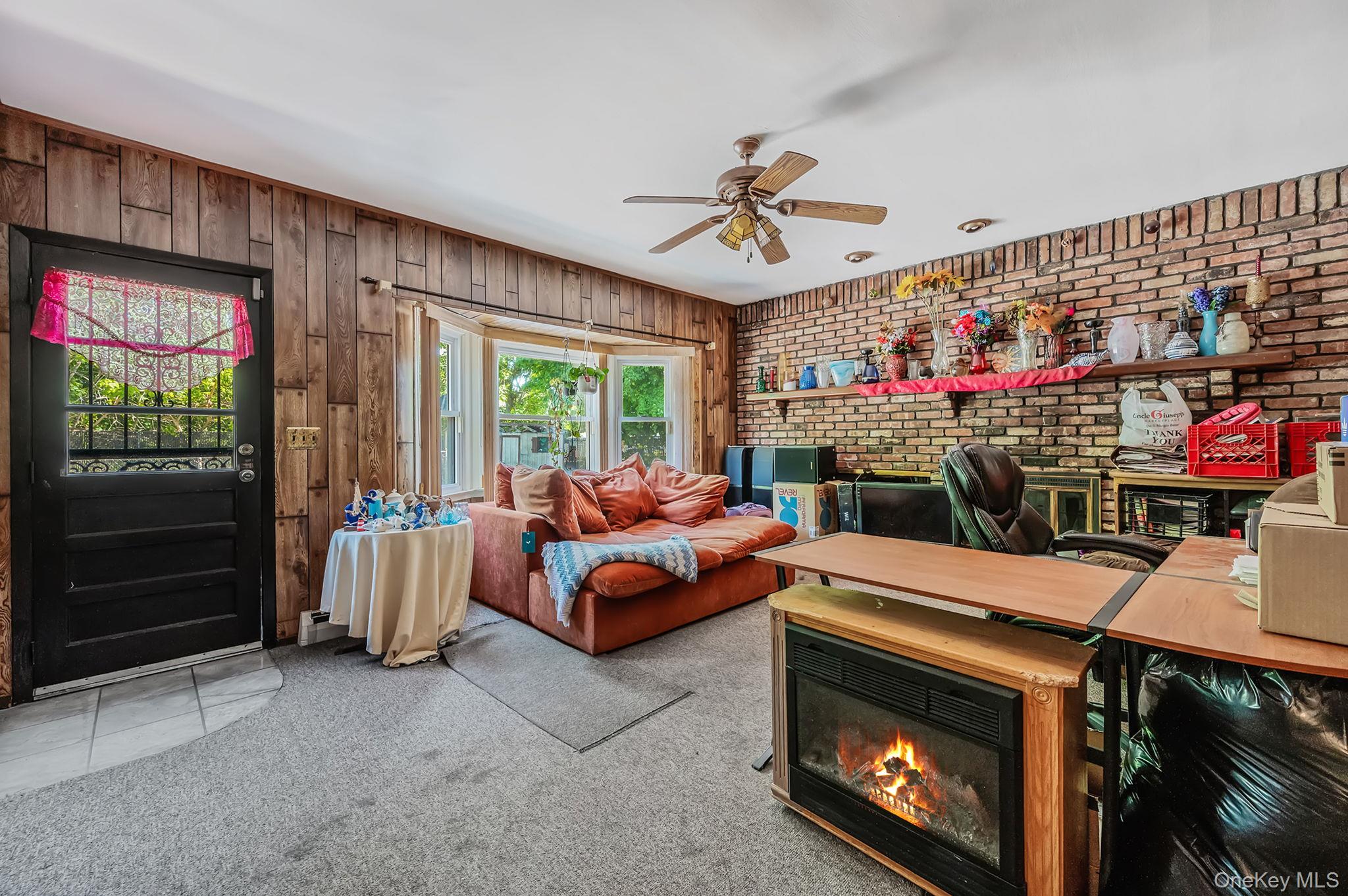 1335 August Road North Babylon, NY 11703 - Photo 21 of 40