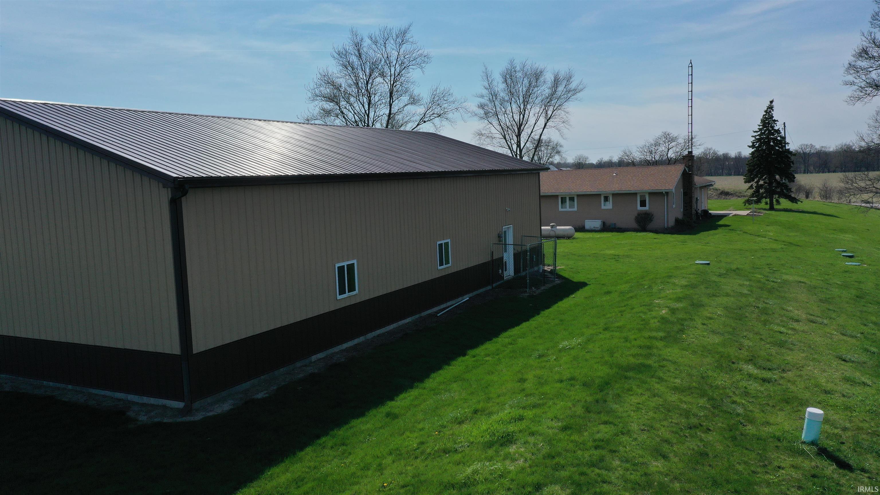 22825 Kammeyer Road Woodburn, IN 46797 - Photo 10 of 13