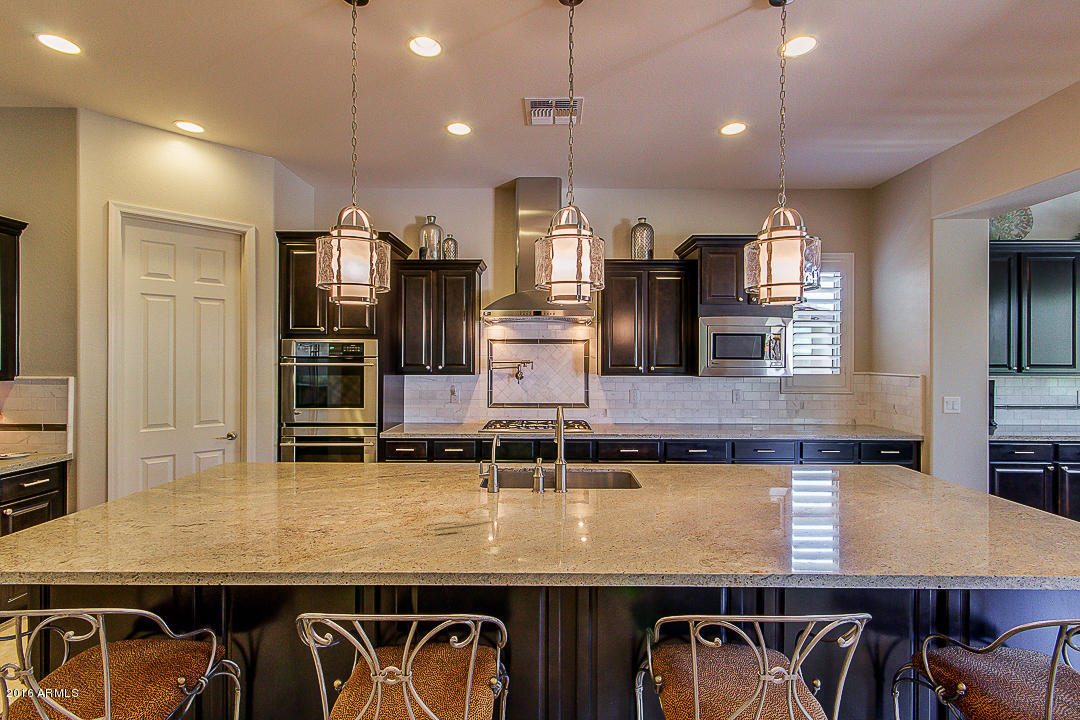 2834 East Warbler Road Gilbert, AZ 85297 - Photo 23 of 63 Granite countertops