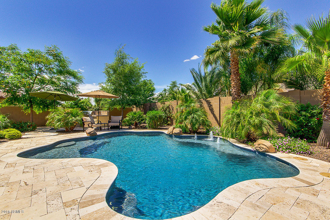 2834 East Warbler Road Gilbert, AZ 85297 - Photo 8 of 63 Backyard paradise