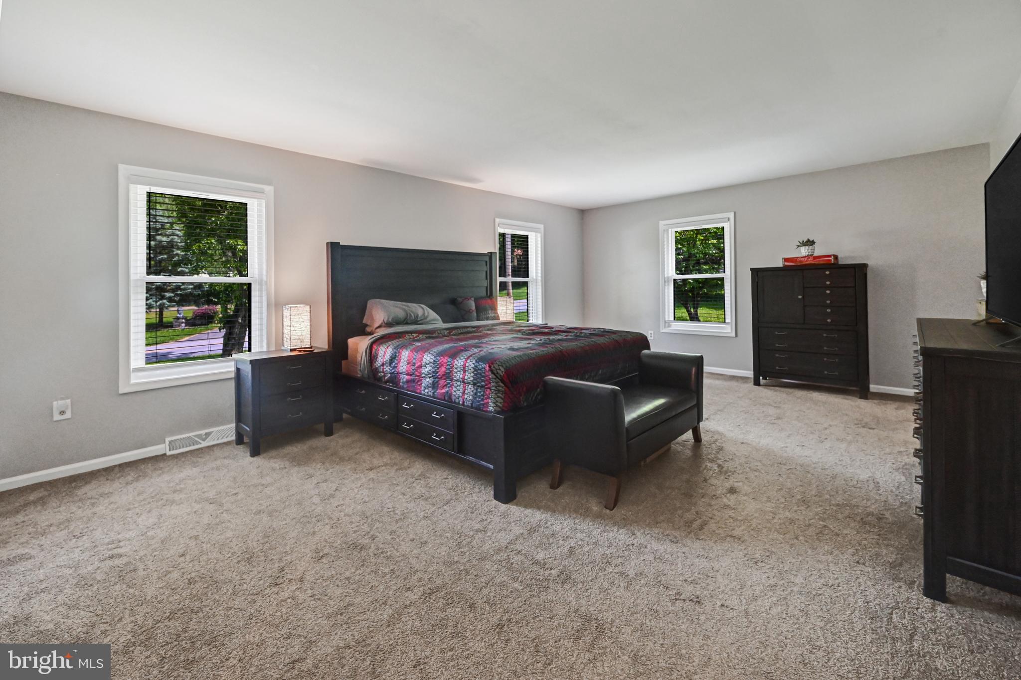 2265 Baker Road York, PA 17408 - Photo 21 of 49 Gallery Image 21