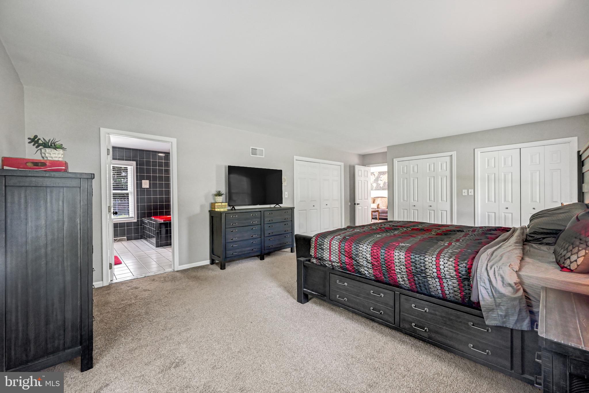 2265 Baker Road York, PA 17408 - Photo 23 of 49 Gallery Image 23