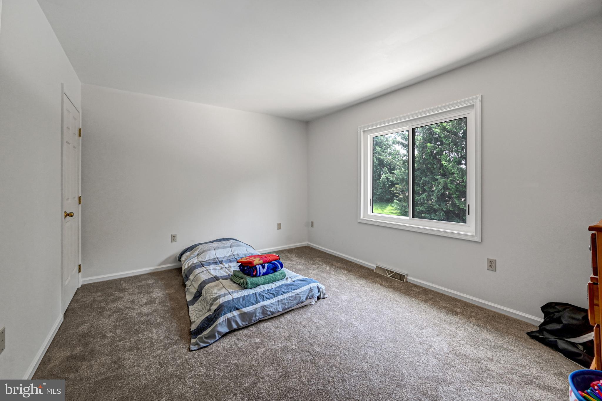 2265 Baker Road York, PA 17408 - Photo 32 of 49 Gallery Image 32