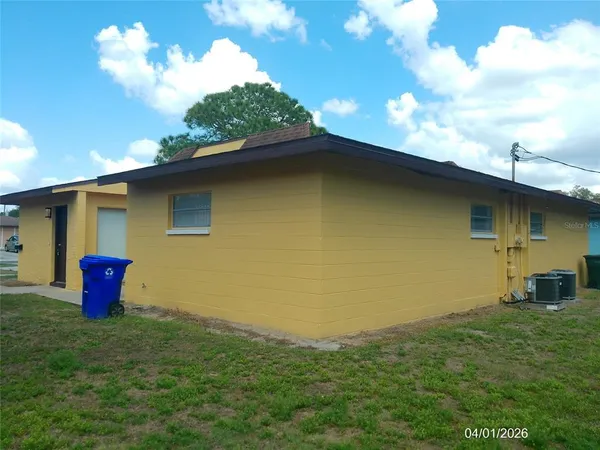 $1,200 | 926 West Carole Street, Lakeland, FL 33803