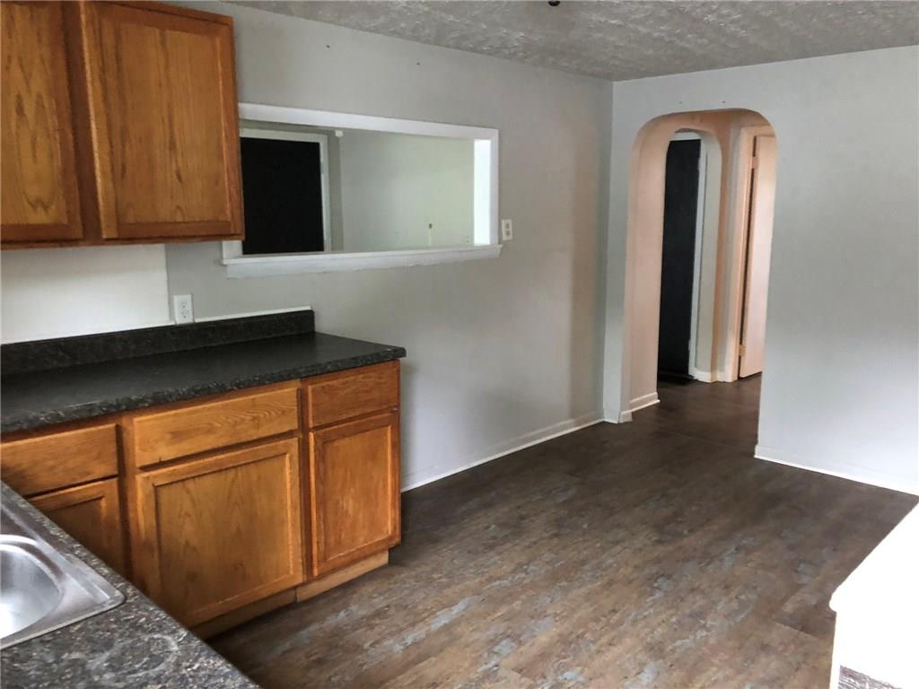 2940 South Roena Street Indianapolis, IN 46241 - Photo 4 of 17 Gallery Image 4
